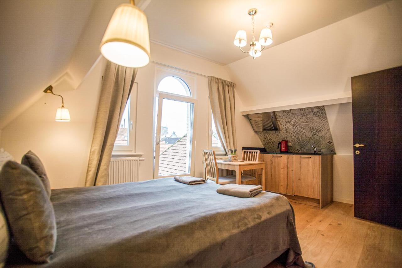 Luxury Suites Riverside Residence By Rikas Hotels Antwerpen Exteriör bild