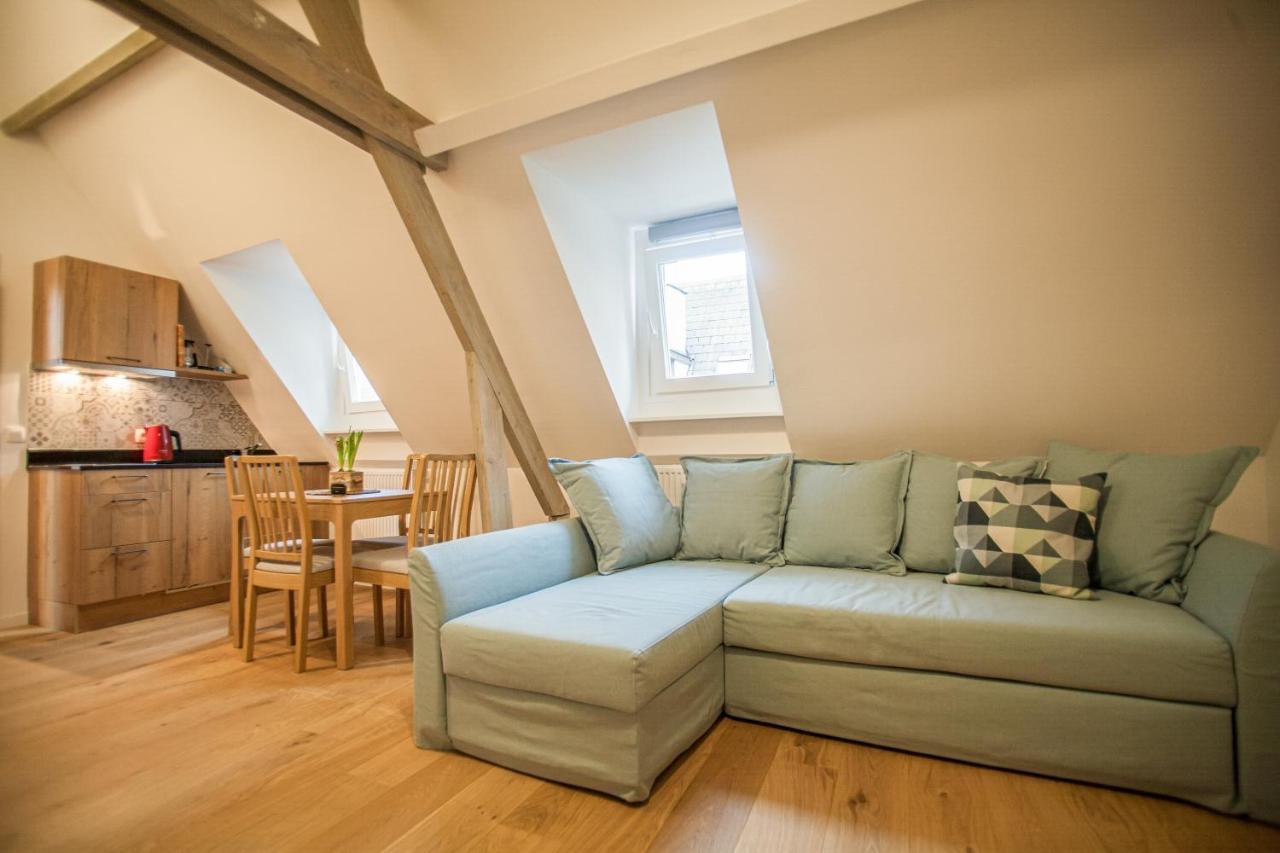 Luxury Suites Riverside Residence By Rikas Hotels Antwerpen Exteriör bild