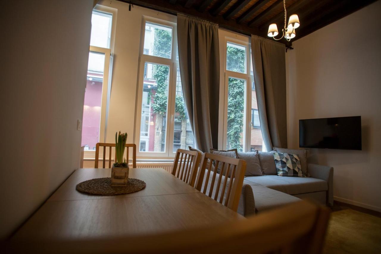 Luxury Suites Riverside Residence By Rikas Hotels Antwerpen Exteriör bild