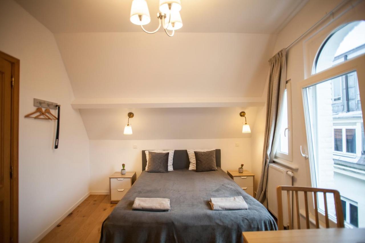 Luxury Suites Riverside Residence By Rikas Hotels Antwerpen Exteriör bild