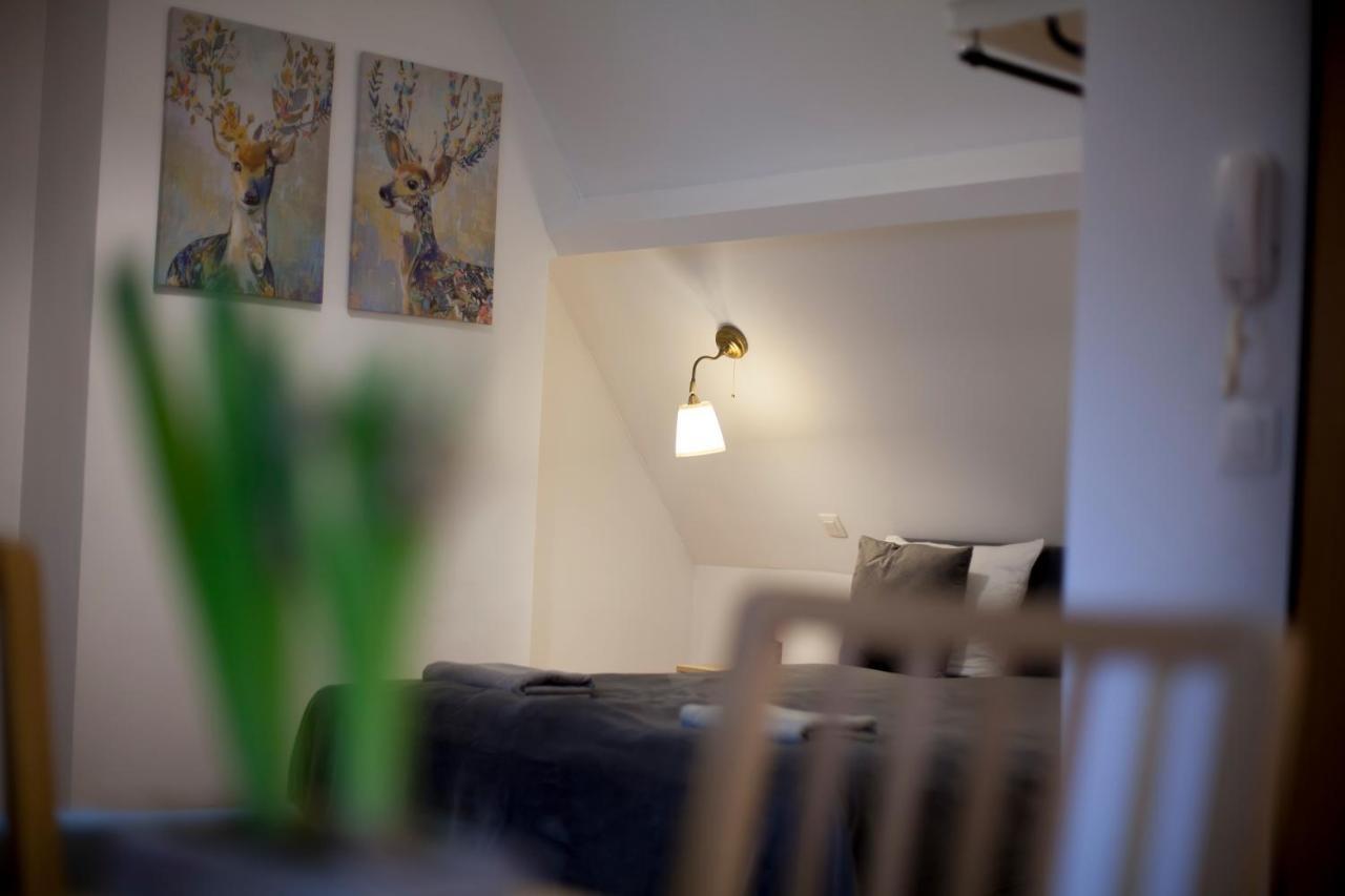 Luxury Suites Riverside Residence By Rikas Hotels Antwerpen Exteriör bild